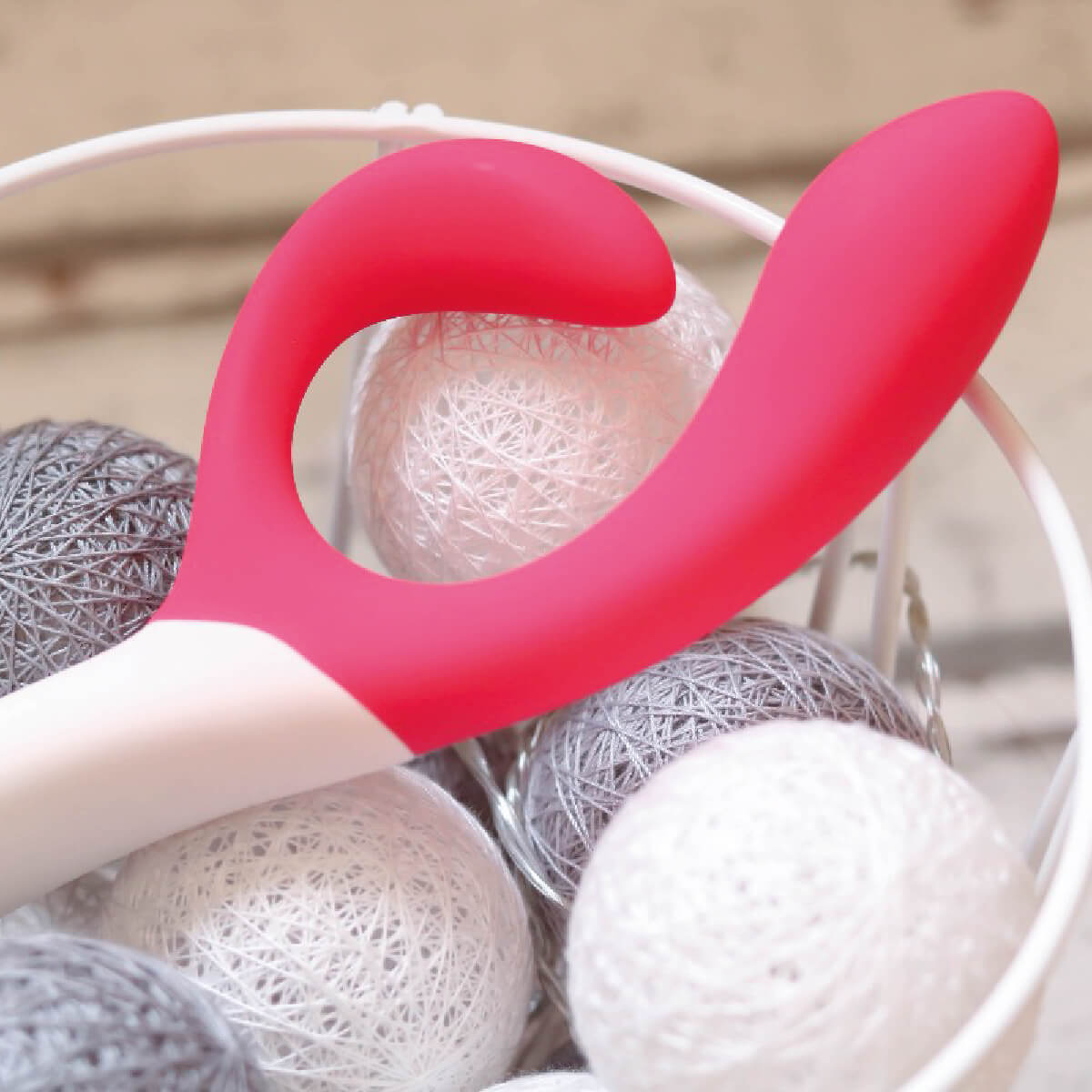 The G-Spot clitoris rabbit vibrator Nova by We-Vibe - Product image
